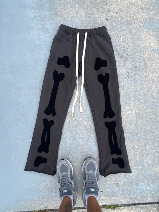 BLACK “LOST BONE” FLARES